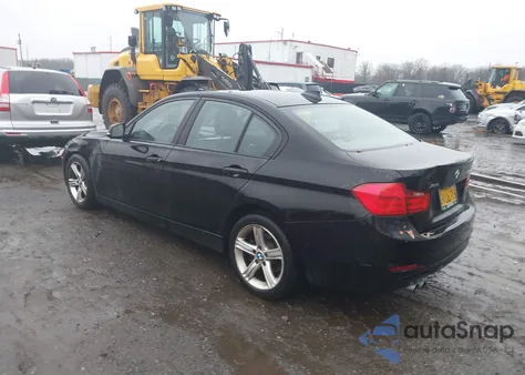 2014 BMW 328I xDrive z USA, uszkodzony, nr VIN WBA3B5C56EF599791